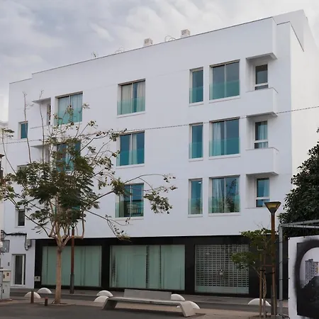Santa Rosa Apartment *